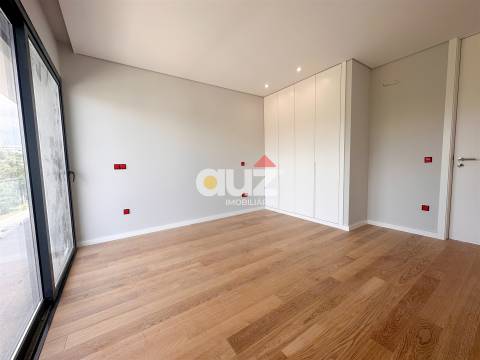 Moradia Geminada T3 Venda em Amarante (São Gonçalo), Madalena, Cepelos e Gatão,Amarante