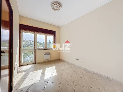 Escritório T9 Venda em Amarante (São Gonçalo), Madalena, Cepelos e Gatão,Amarante