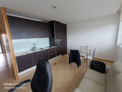 Apartamento T0+1 Arrendamento em Glória e Vera Cruz,Aveiro