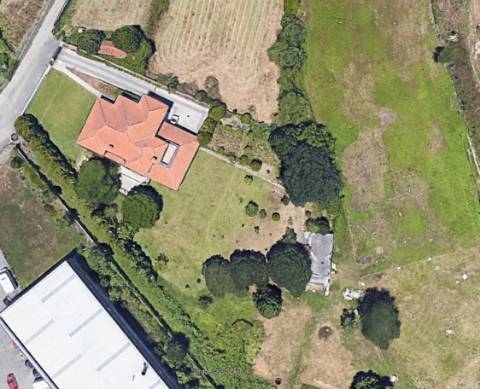 Moradia Isolada T5 Venda em Oliveirinha,Aveiro