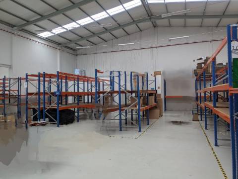 Armazém  Arrendamento em Cacia,Aveiro