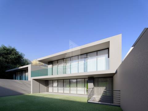 Moradia de Gaveto | Zona Nobre de Braga