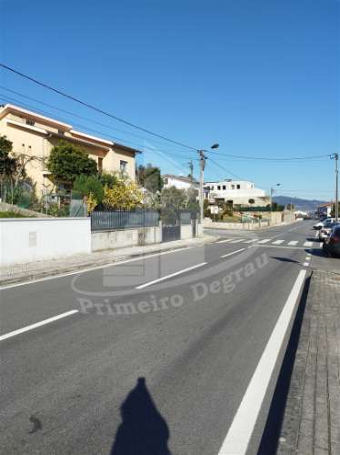 Terreno para construção próximo do Centro de Vila Verde