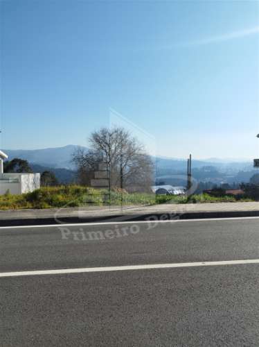 Terreno para construção próximo do Centro de Vila Verde