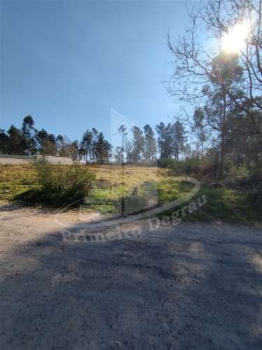 Terreno para construção próximo do Pingo Doce, Vila Verde