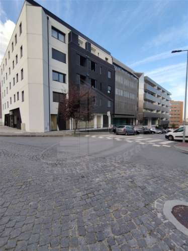 Oportunidade Única no Coração da Cidade – T4 com 195 m²