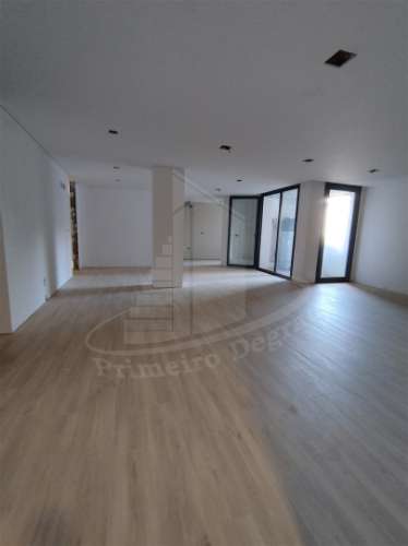 Oportunidade Única no Coração da Cidade – T4 com 195 m²