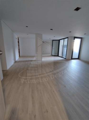 Oportunidade Única no Coração da Cidade – T4 com 195 m²