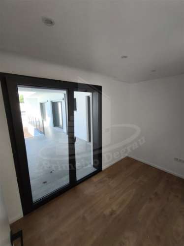 T3 + 1 (3 suítes) para entrada imediata