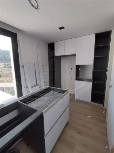 Gaveto em fase avançada de construção