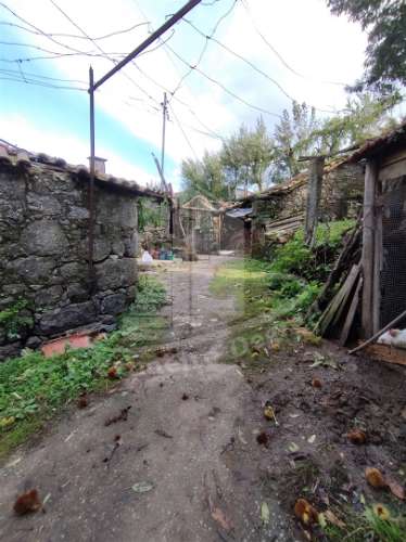 Herdade  Venda em Este (São Pedro e São Mamede),Braga
