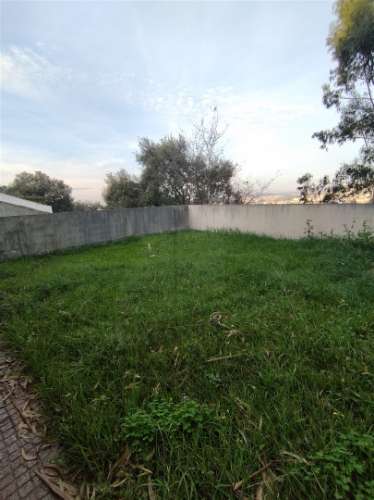 Moradia de Gaveto, lote com 600 m2