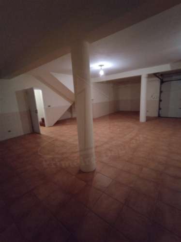 Moradia de Gaveto, lote com 600 m2