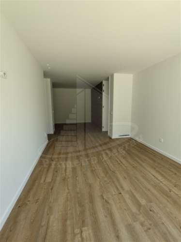 Moradia térrea T3 + Escritório