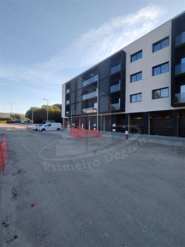 Lojas à Venda com Diversas Áreas e Preços  – Encontre a Sua Ideal!