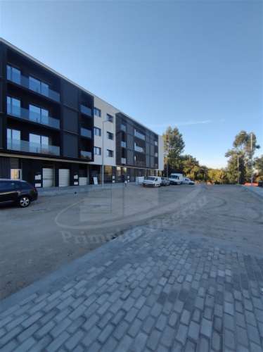 Lojas à Venda com Diversas Áreas e Preços  – Encontre a Sua Ideal!