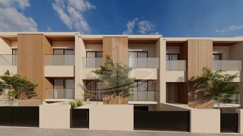 Moradia de Gaveto, de Tipologia T3 com Closet e Escritório