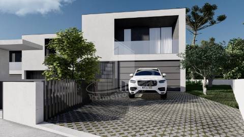 Moradia de 2 pisos em avançado estado de construção