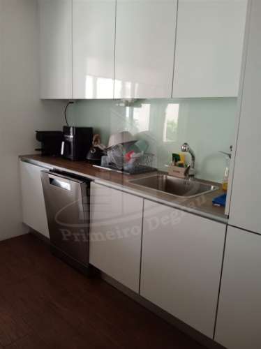 Apartamento T3 Duplex com Terraço em Ferreiros, Braga