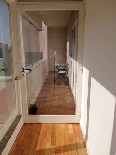Apartamento T3 Duplex com Terraço em Ferreiros, Braga