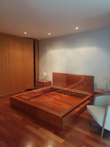 Moradia T3 com sotão