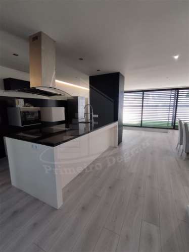 Exclusiva moradia em Lamaçães