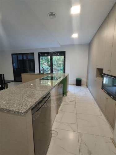 &#127969; Unidade Hoteleira no Coração do Pico, Vila Verde