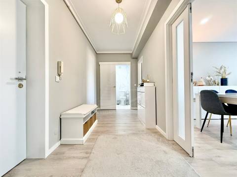 Apartamento T3 Totalmente Remodelado em Ferreiros, Braga