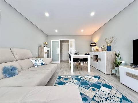 Apartamento T3 Totalmente Remodelado em Ferreiros, Braga