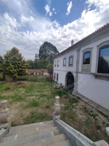 &#127969; Quinta Histórica de 1937 com 8.000 m² – Palmeira, Braga