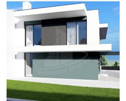 &#127969; Moradia Geminada T4 com 2 Suítes