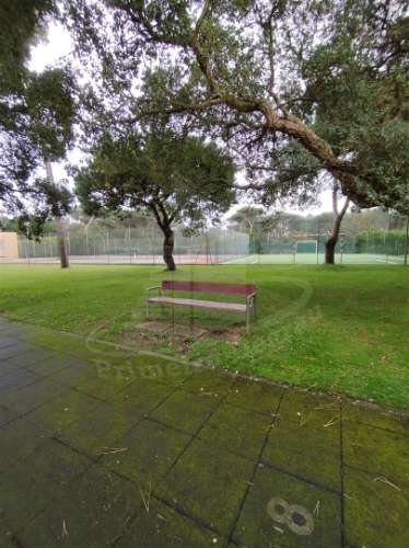 Apartamento T2+1 com mezanino em condomínio fechado – Aldeamento Lirisol, Ofir, Esposende.