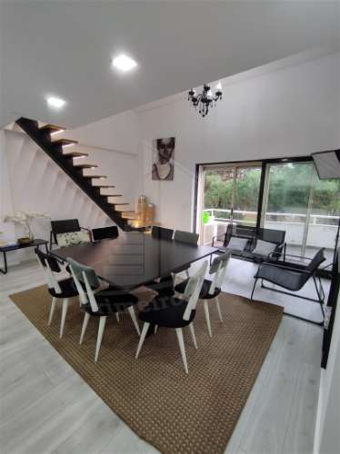 Apartamento T2+1 com mezanino em condomínio fechado – Aldeamento Lirisol, Ofir, Esposende.