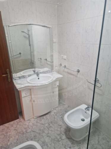 Andar Moradia T3 (1.º Piso) – Caldas das Taipas