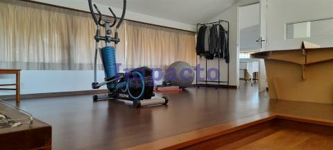 Moradia T3 restaurada Vale de Cambra