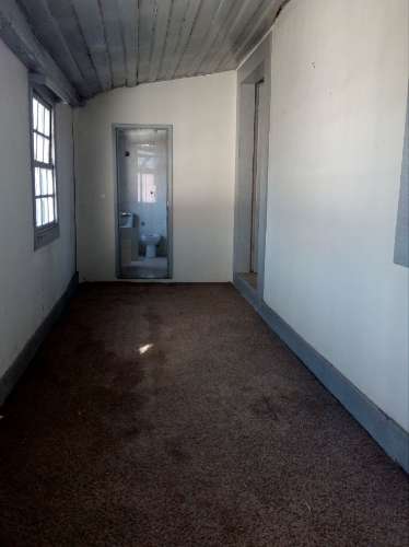 Moradia T5 antiga Santa Maria da Feira