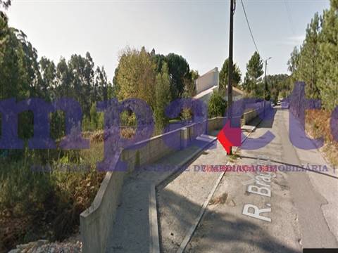 Lote de terreno em Santa Maria da Feira