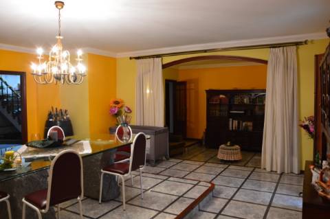 Moradia Isolada T8 Vila Nova de Gaia