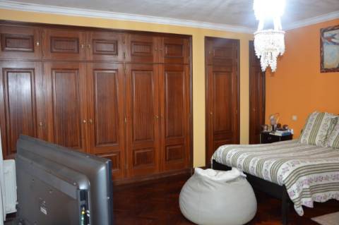 Moradia Isolada T8 Vila Nova de Gaia