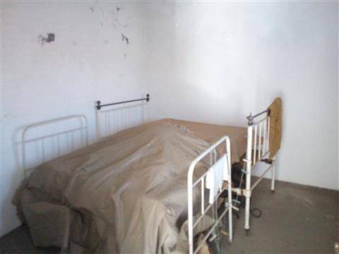 Moradia T3 para restaurar S. João da Pesqueira.