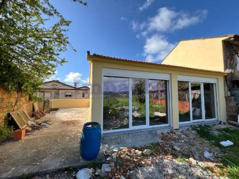 Moradia Geminada T3 em Cucujães, Oliveira de Azeméis