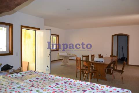 Quinta com moradia T6 em Fajões, Oliveira de Azeméis