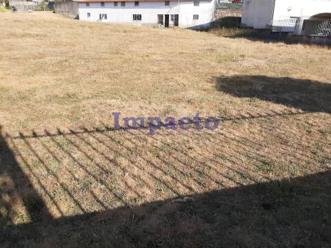 Terreno em Carregosa, Oliveira de Azeméis