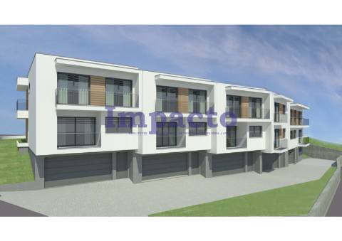 Moradia em banda T3 em Oliveira de Azeméis em fase final de construção