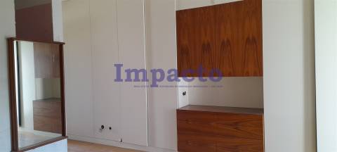 Moradia independente de tipologia T3 em Argoncilhe, Santa Maria da Feira