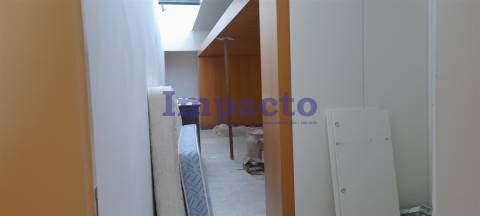 Moradia independente de tipologia T3 em Argoncilhe, Santa Maria da Feira