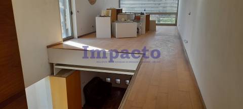 Moradia independente de tipologia T3 em Argoncilhe, Santa Maria da Feira