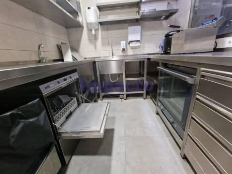 Trespasse de Padaria/Pastelaria em Arrifana, Santa Maria da Feira