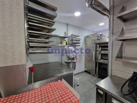 Trespasse de Padaria/Pastelaria em Arrifana, Santa Maria da Feira