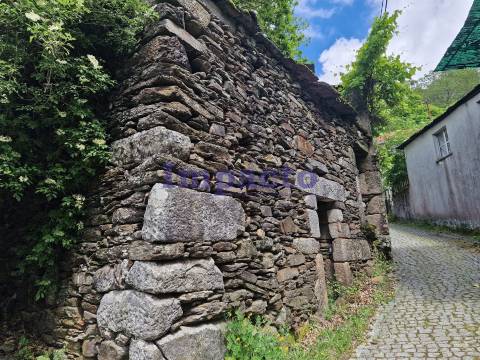 Moradia Rústica T1 Ameixieira, Arouca